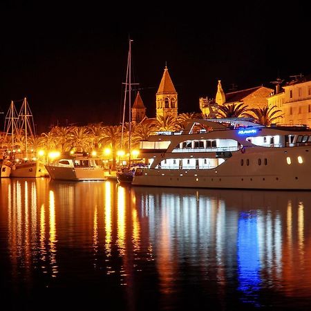 Salvia Apartments Trogir Exterior photo